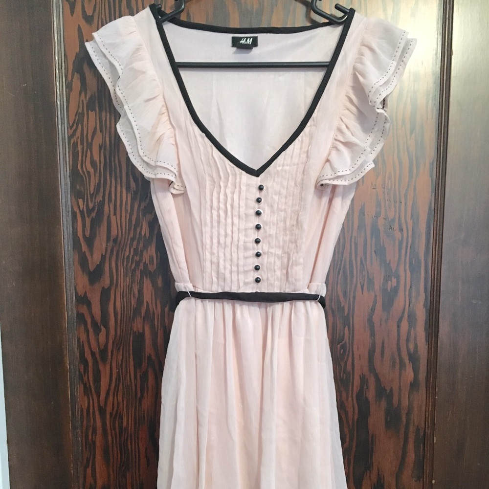 V-neck Dress w/ Flutter Sleeves